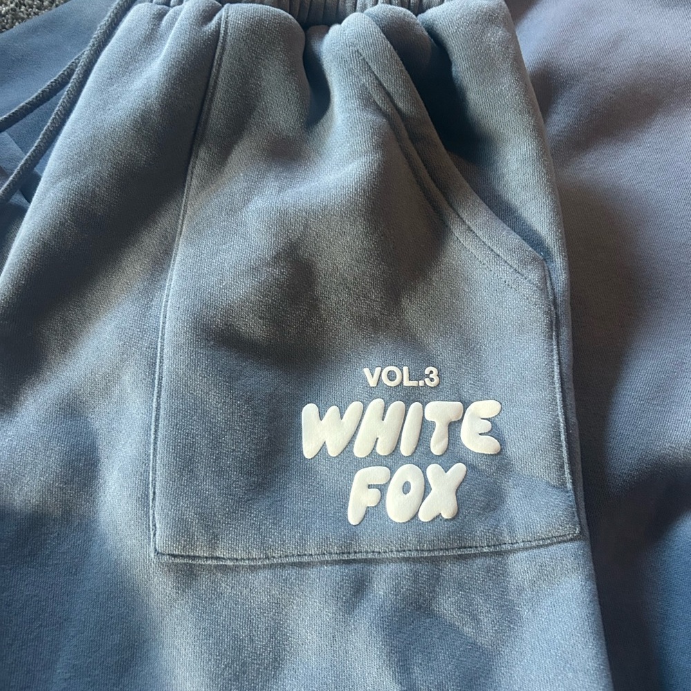 White fox matching set vol. 3 - Picture 3 of 5